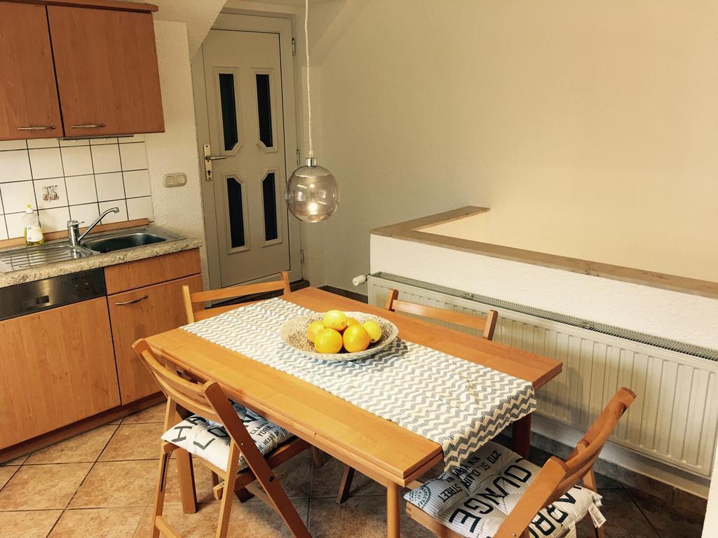 Ferienwohnung In Domnaehe Erfurt Exteriör bild